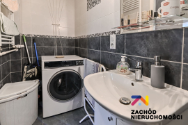 Kawalerka na I pięrze na sprzedaż!!!